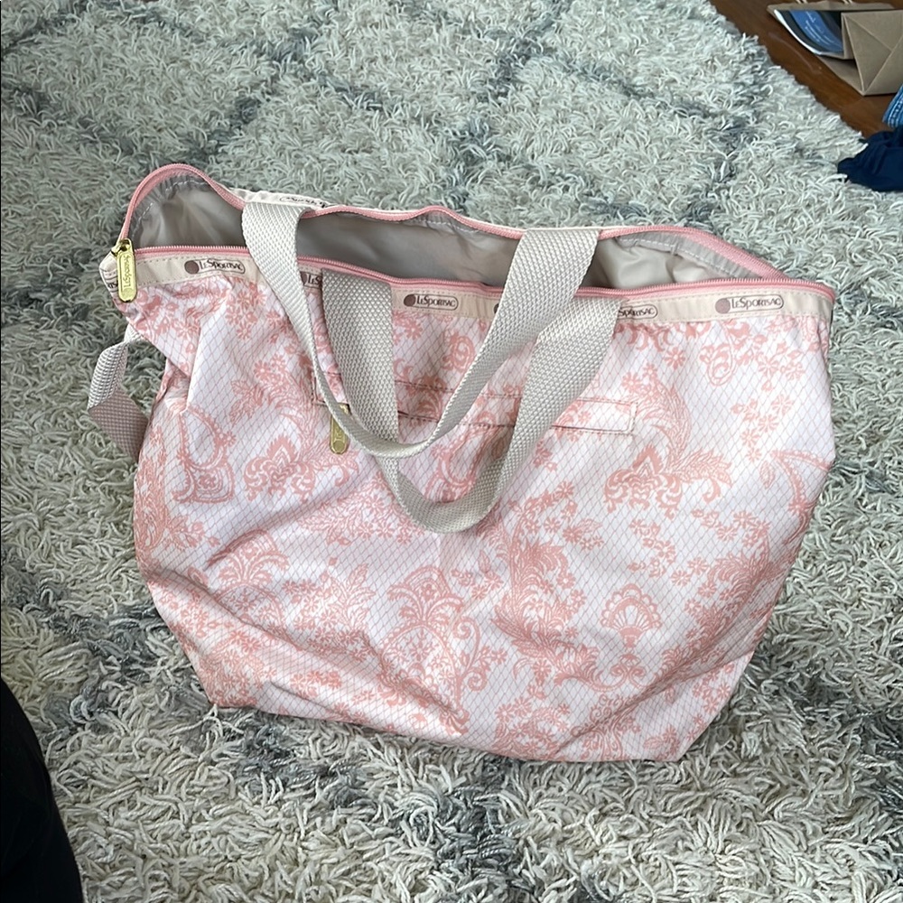 Lesportsac Pink Patterned purse or sports bag